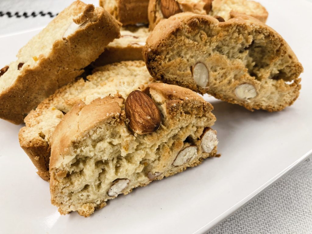 Almond biscotti